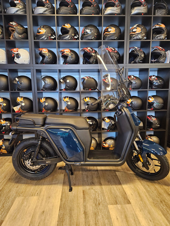 AGM GOCCIA GEV 2000 SNORSCOOTER