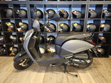 SYM MIO I BROMSCOOTER SHOWROOMMODEL