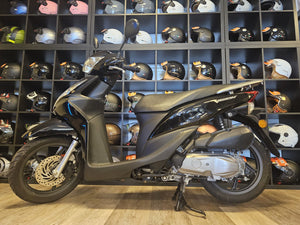 HONDA VISION BROMSCOOTER