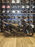 HONDA VISION BROMSCOOTER