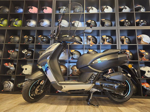 PEUGEOT KISBEE STREETLINE BROMSCOOTER