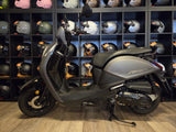 SYM MIO 50i BROMSCOOTER