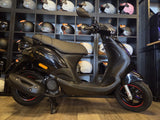 PIAGGIO ZIP SP LOOK BROMSCOOTER