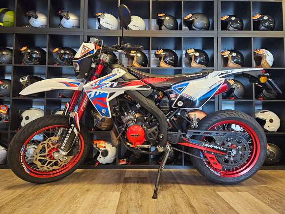 RIEJU MRT 50 TROPHY 3.0 SCHAKELBROMMER